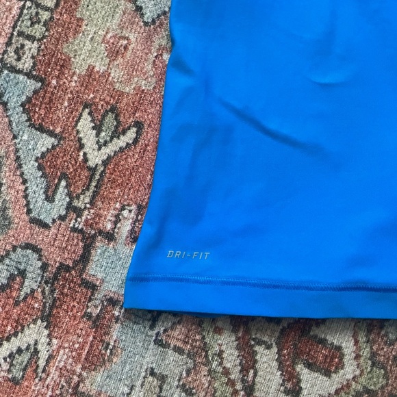 Nike women’s Dri-Fit ever back tank top - Picture 3 of 5